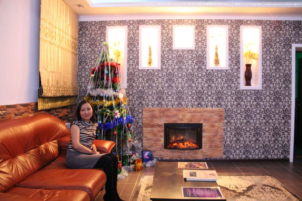 Astina Hotel Astana Ngoại thất bức ảnh