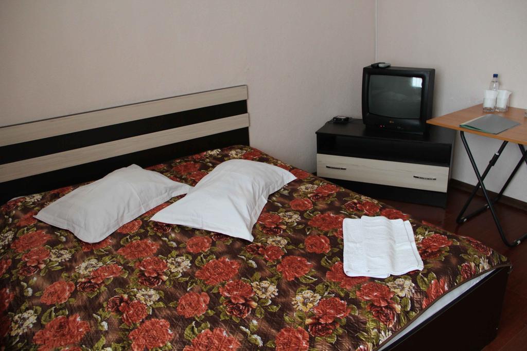 Astina Hotel Astana Phòng bức ảnh