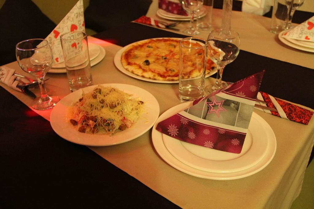Astina Hotel Astana Ngoại thất bức ảnh