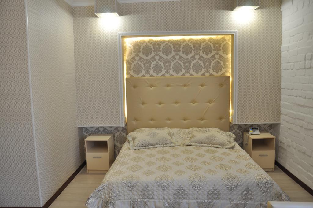 Astina Hotel Astana Ngoại thất bức ảnh